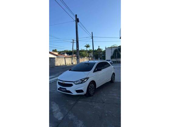 CHEVROLET ONIX 1.4 MPFI ADVANTAGE 8V FLEX 4P AUTOMÁTICO